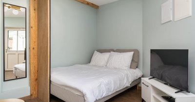 Wynajem pokoi w mieszkaniu – opłacalność i praktyczne wskazówki
