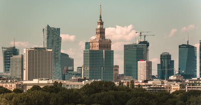 Warszawa kontra Kraków – porównanie cen mieszkań w 2026 roku